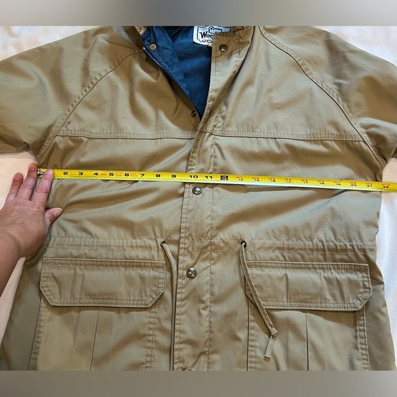 Women’s Vintage Tan Woolrich Jacket Size M - Picture 13 of 15